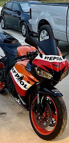 Repsol Verkleidung