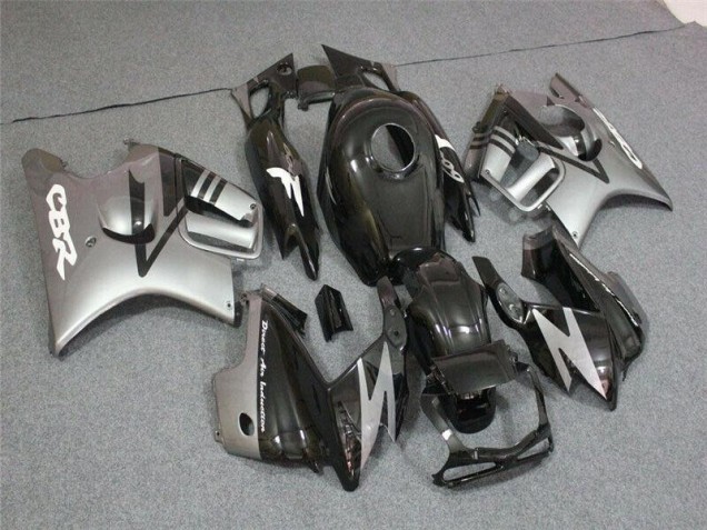CBR 600 F3 95-98 VollVerkleidungen & Plastik - Schwarz CBR 600 F3 95-98 VollVerkleidungen & Plastik - Schwarz