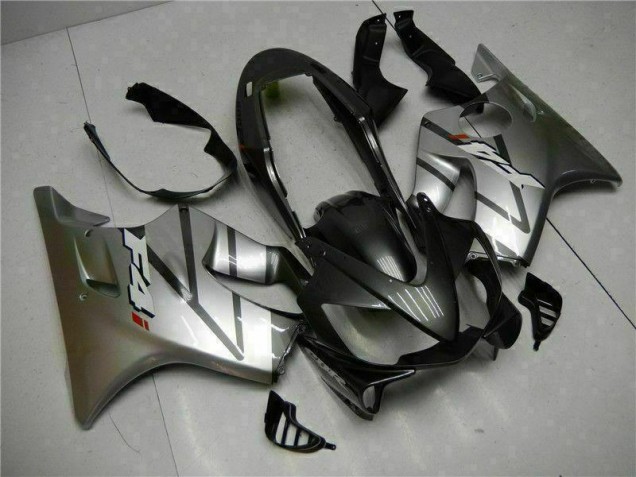 CBR 600 F4i 04-07 Verkleidungen - Silber Schwarz CBR 600 F4i 04-07 Verkleidungen - Silber Schwarz