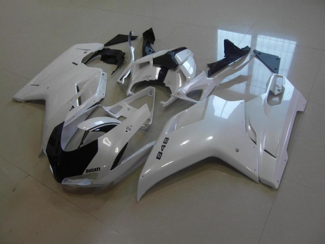 Ducati 848 1098 1198 07-14 Verkleidungen - Perl Weiß Schwarz gestreift Ducati 848 1098 1198 07-14 Verkleidungen - Perl Weiß Schwarz gestreift