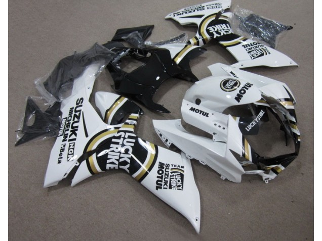 GSXR 600 K11 11-24 Verkleidung - Weiß Lucky Strike Schwarz Motul GSXR 600 K11 11-24 Verkleidung - Weiß Lucky Strike Schwarz Motul