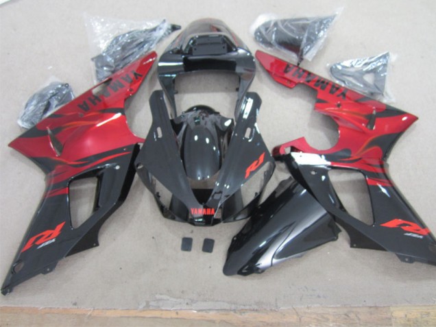 R1 00-01 Verkleidungen - Schwarz Rot R1 00-01 Verkleidungen - Schwarz Rot