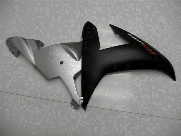 R1 02-03 Verkleidung - Schwarz R1 02-03 Verkleidung - Schwarz