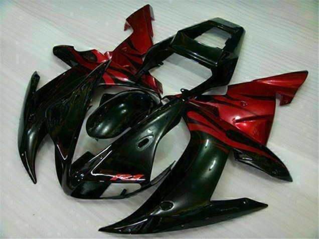 R1 02-03 Verkleidung - Schwarz Rot R1 02-03 Verkleidung - Schwarz Rot