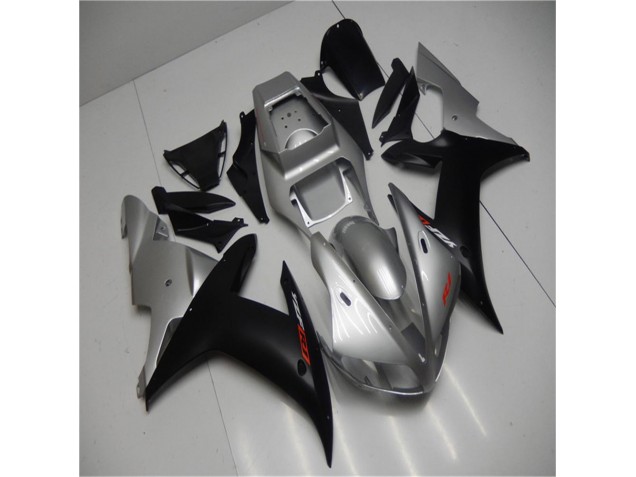 R1 02-03 Verkleidung - Silber Schwarz R1 02-03 Verkleidung - Silber Schwarz