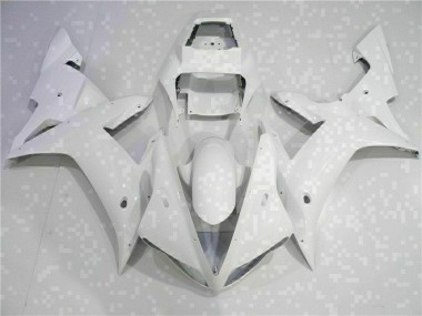 R1 02-03 Verkleidungen - Weiß
