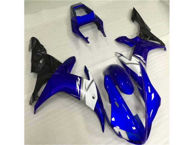R1 02-03 Vollverkleidung - Blau Weiß R1 02-03 Vollverkleidung - Blau Weiß