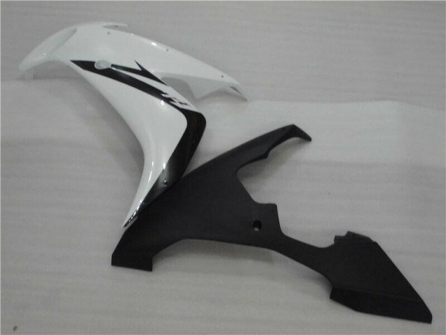 R1 04-06 Verkleidungen - Weiß Schwarz Flamme R1 04-06 Verkleidungen - Weiß Schwarz Flamme