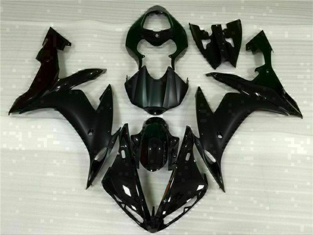 R1 04-06 Vollverkleidung - Schwarz R1 04-06 Vollverkleidung - Schwarz
