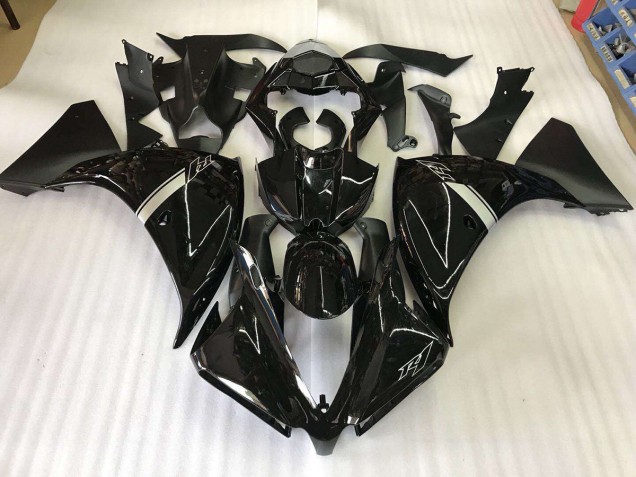 R1 09-11 Verkleidungen - Glänzend Schwarz R1 09-11 Verkleidungen - Glänzend Schwarz