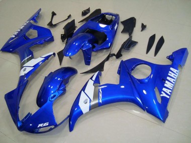 R6 03-05 Verkleidungen - Blau