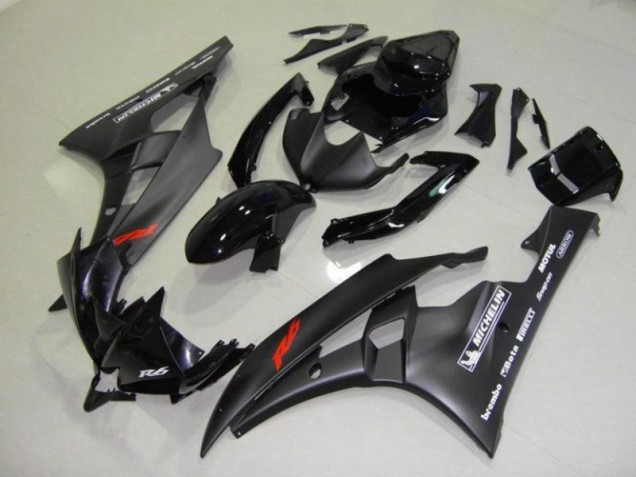 R6 06-07 Verkleidung & Plastik - Schwarz R6 06-07 Verkleidung & Plastik - Schwarz