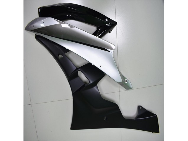 R6 06-07 Verkleidung - Silber Schwarz R6 06-07 Verkleidung - Silber Schwarz