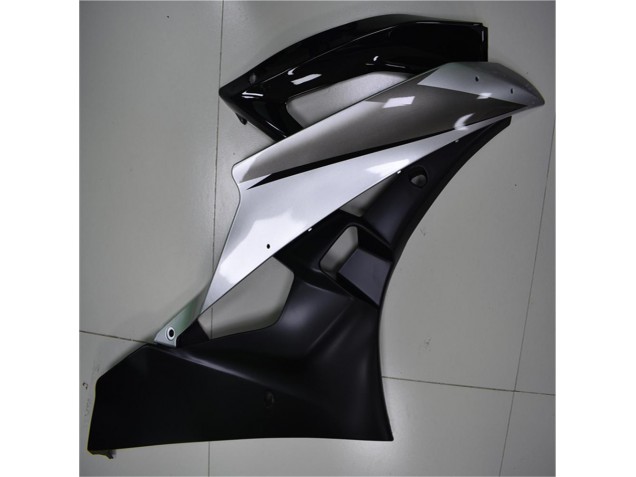 R6 06-07 Verkleidung - Silber Schwarz R6 06-07 Verkleidung - Silber Schwarz