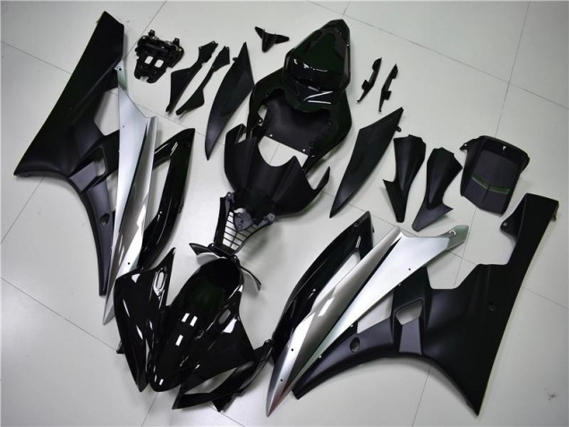 R6 06-07 Verkleidung - Silber Schwarz R6 06-07 Verkleidung - Silber Schwarz
