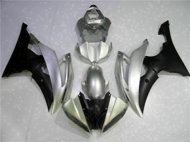 R6 08-16 Verkleidungen - Silber Schwarz