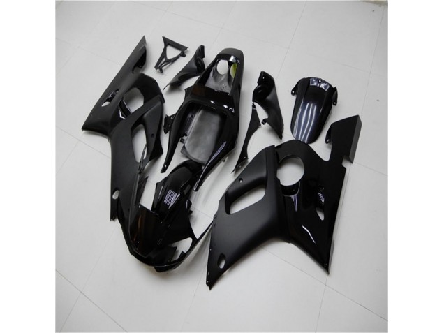 R6 98-02 Verkleidungen - Matt schwarz Glänzend R6 98-02 Verkleidungen - Matt schwarz Glänzend